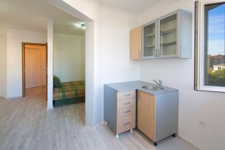 Объект 29171. Недвижимость в Черногории: комфортная 2-комнатная квартира в Будве по доступной цене.